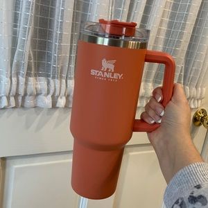 Stanley 40 oz Quencher Tumbler Grapefruit